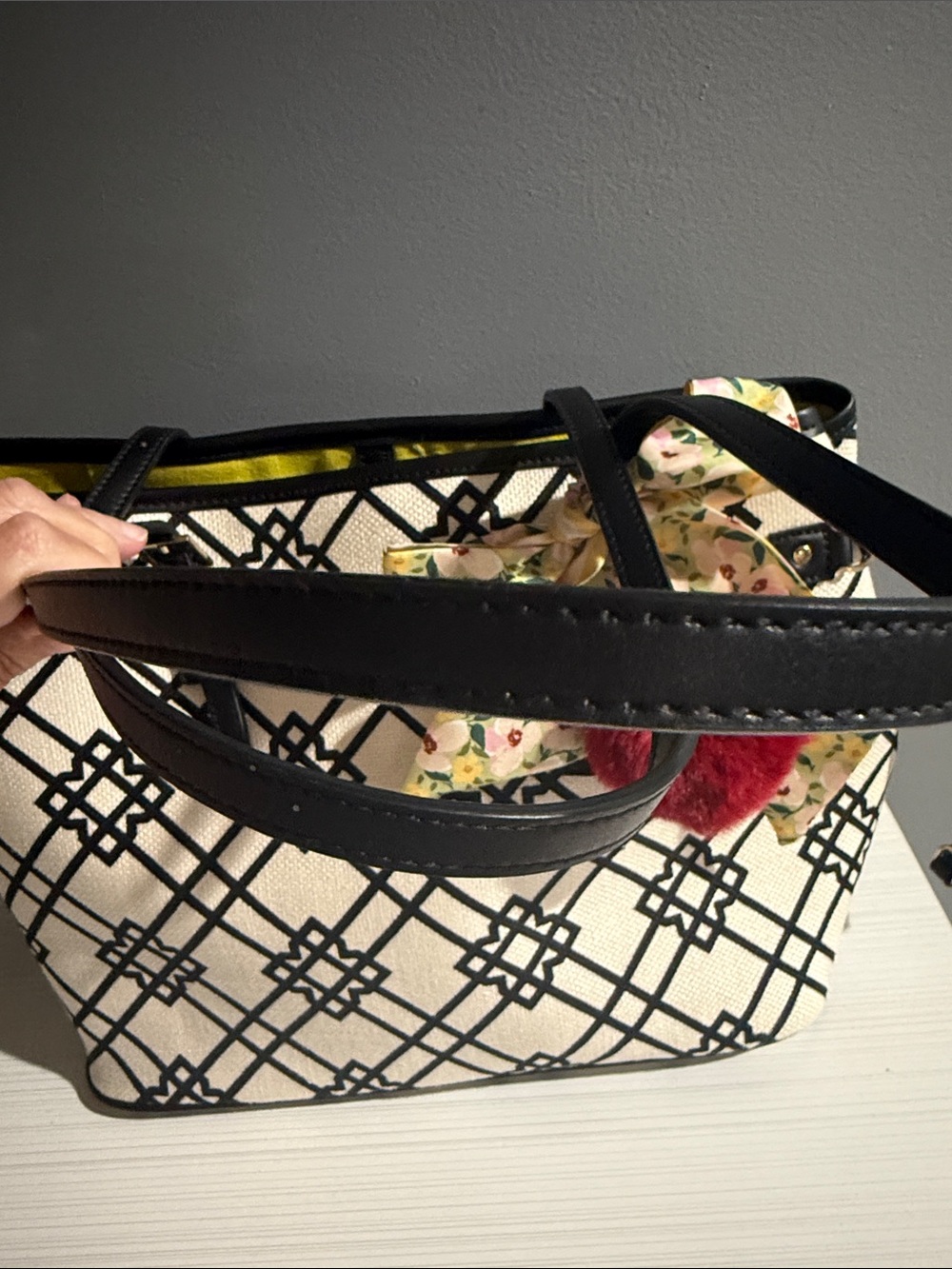 Spartina 449 Seven Oaks Jetsetter Tote bag MSRP $118 - Picture 4 of 14